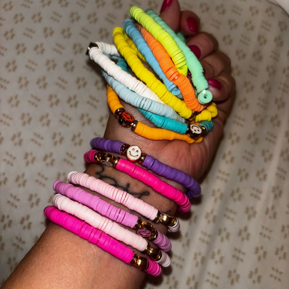 Colorful Bracelet Set - Picture 5 of 5